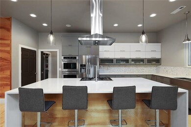 2004 Almand Dr Bentonville, AR 72712