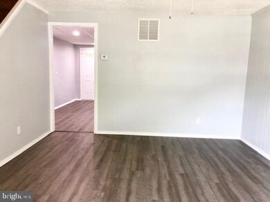 2400 Harriet Ave, Baltimore, MD 21230 - photo 4