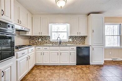 682 Inwood Rd, Asheboro, NC 27205 - photo 7