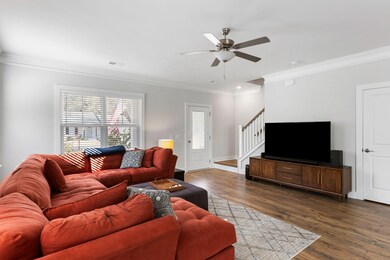 2312 Oakland