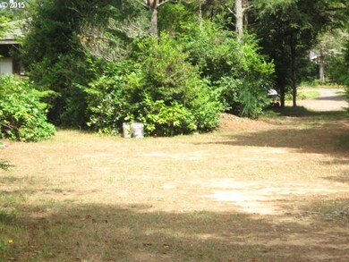 63019 Crown Point Rd, Coos Bay, OR 97420 - photo 2