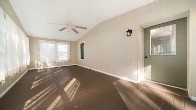 1182 Inlet Rd, Amboy, IL 61310 - photo 5