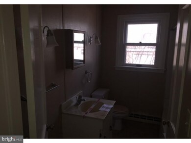 625 Heckel Ave, Spring City, PA 19475 - photo 7