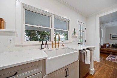 18 Bennett St unit 1, Manchester, MA 01944 - photo 5