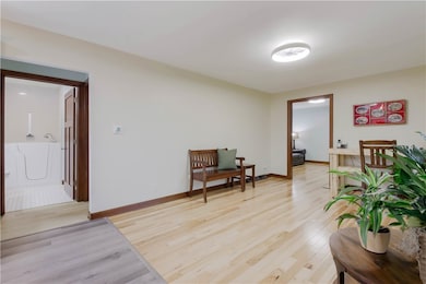 5217 E Hamilton Ave, Eau Claire, WI 54701 - photo 7