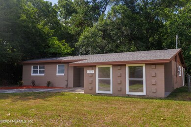 6515 Cooper Ln, Jacksonville, FL 32210 - photo 3