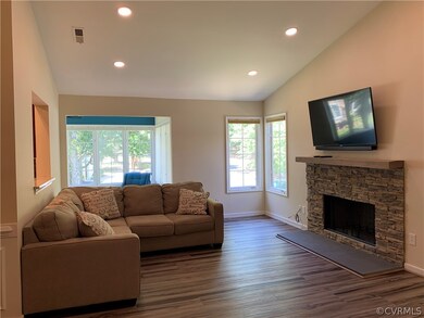 4631 Four Seasons Terrace unit F, Glen Allen, VA 23060 - photo 5