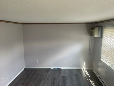 185-187 Nottingham St unit 1, Springfield, MA 01104 - photo 2