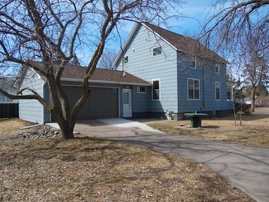 228 E Somo Ave, Tomahawk, WI 54487 - photo 2