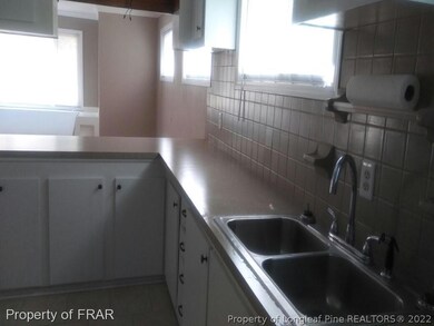 7600 Deerwood Dr, Fayetteville, NC 28303 - photo 6