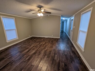 5112 N Fairmount St unit 150, Davenport, IA 52806 - photo 4