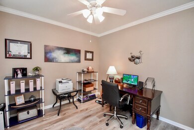 15815 Maple Falls Ct, Tomball, TX 77377 - photo 4