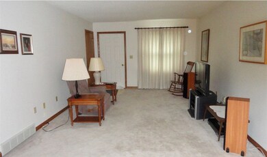 296 Raspberry Ln, Edinboro, PA 16412 - photo 3