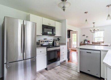 Saco-Airbnb-EntirePlace-05
