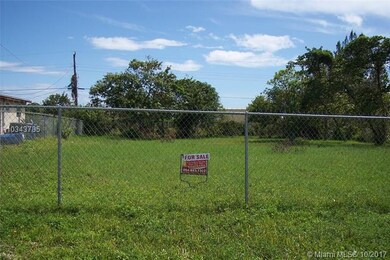 NW 18 TERR NW 18 Terrace, Oakland Park, FL 33311 - photo 3