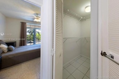University Inn Condominium unit 1409, Coral Gables, FL 33146 - photo 6