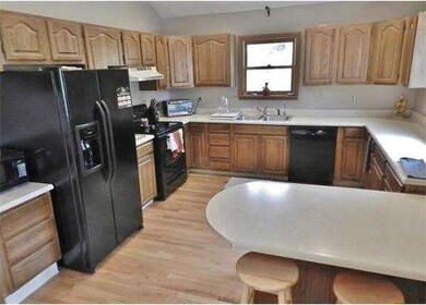 35 Shady Lane Ave, Northborough, MA 01532 - photo 5