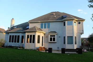 1815 Princess Cir, Naperville, IL 60564 - photo 2