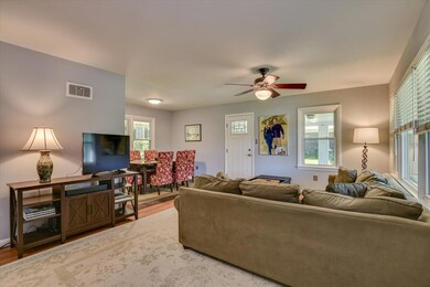 2407 W Vineland Rd, Augusta, GA 30904 - photo 7