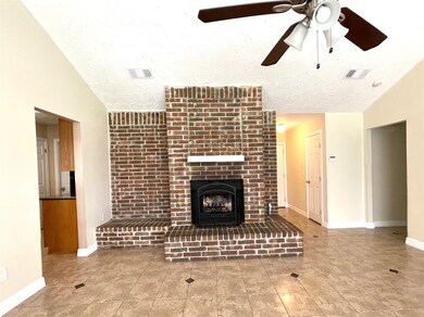 7226 Bubbling Brooks Ln, Houston, TX 77095 - photo 5