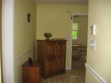 18 Arbor Dr, Shrewsbury, MA 01545 - photo 4