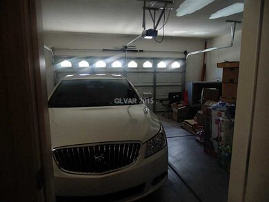 Garage.