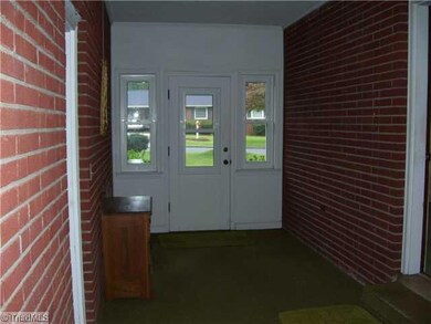 722 Britt Ave, Asheboro, NC 27203 - photo 2