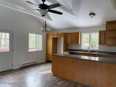 659 Dotters Corner Rd, Kunkletown, PA 18058 - photo 5