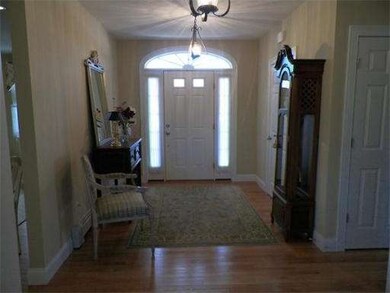 4 Royal Way, South Dartmouth, MA 02748 - photo 3