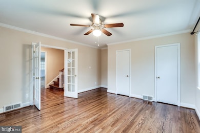 527 Hampton Ln, Towson, MD 21286 - photo 3