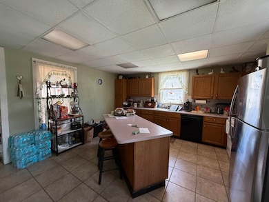 58 Crescent St, Rutland, VT 05701 - photo 7