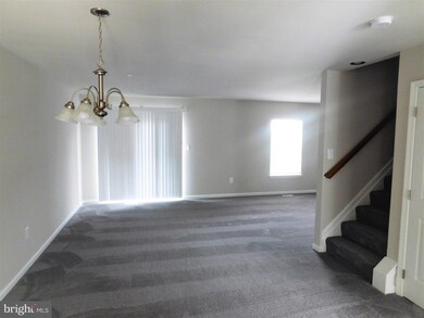 5797 Rock Spray Ct, Frederick, MD 21703 - photo 2