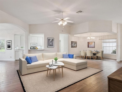 4700 St Andrews Arcade, Leesburg, FL 34748 - photo 5