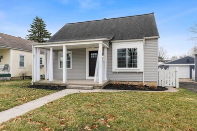 281 E Jeffrey Place, Columbus, OH 43214 - photo 2