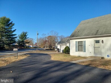 81 E Buttonwood Ave, Pine Hill, NJ 08021 - photo 3