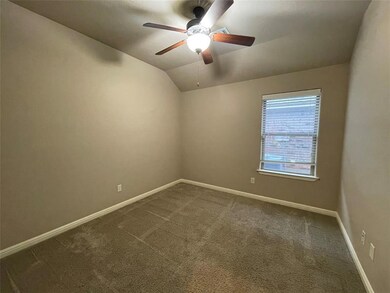 4502 Sapphire Ln, Granbury, TX 76049 - photo 6