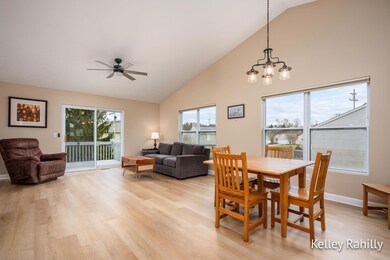 2502 Lawncrest Dr NE, Grand Rapids, MI 49505 - photo 2