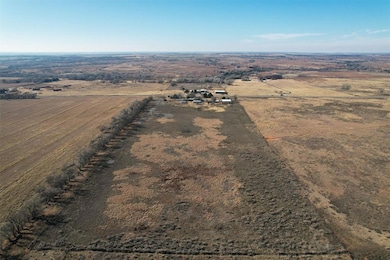 0 N 1860 Rd, Sayre, OK 73662 - photo 6