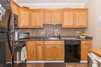 27 Sampson St, South Grafton, MA 01560 - photo 5