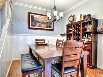 Cozy Dining Area
