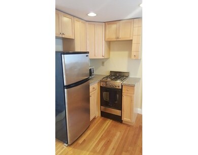 25 Sachem St, Revere, MA 02151 - photo 2