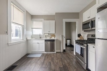 357 K St unit 1, Boston, MA 02127 - photo 3