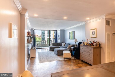 Watergate West Residences unit 708, Washington, DC 20037 - photo 4