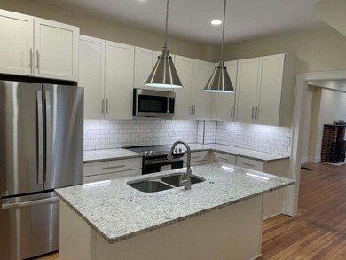 396 E Gates St unit 398, Columbus, OH 43206 - photo 4