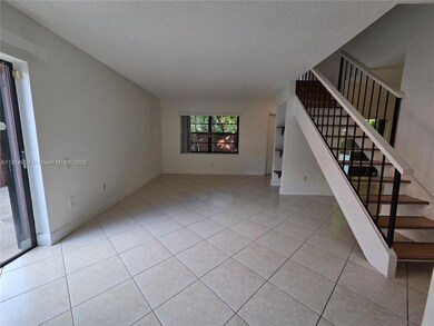 7034 SW 114th Place unit H51, Miami, FL 33173 - photo 6