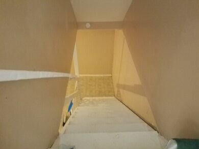 1340 N Glen Cir unit A, Aurora, IL 60506 - photo 5