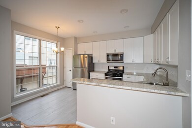 6013 Riddle Walk, Alexandria, VA 22312 - photo 5