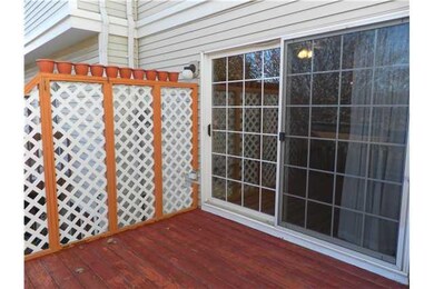 Patio/Deck. Grow your own herb garden. Lots of eas