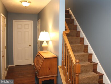 35515 Coyote Trail, Locust Grove, VA 22508 - photo 3