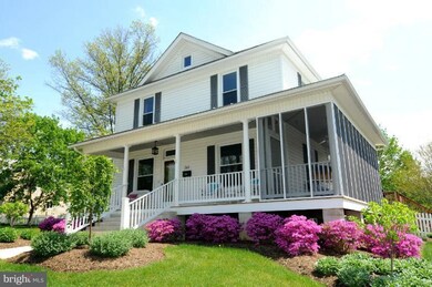 361 S Massanutten St, Strasburg, VA 22657 - photo 5